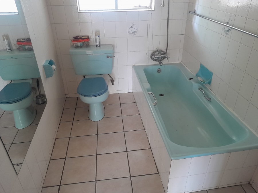 3 Bedroom Property for Sale in Rustenburg Central North West